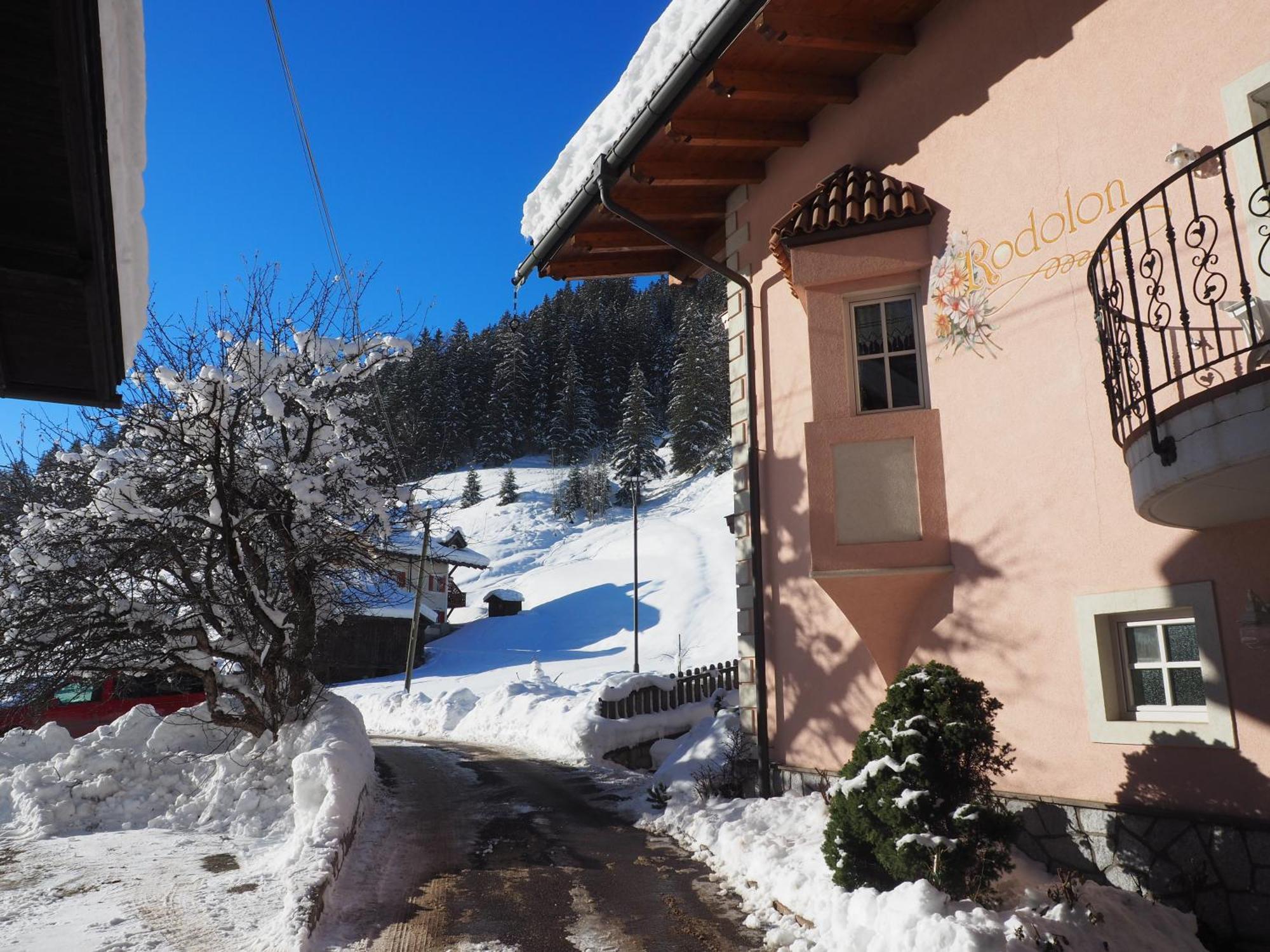 Appartamenti Residence Rodolon Campestrin Екстериор снимка